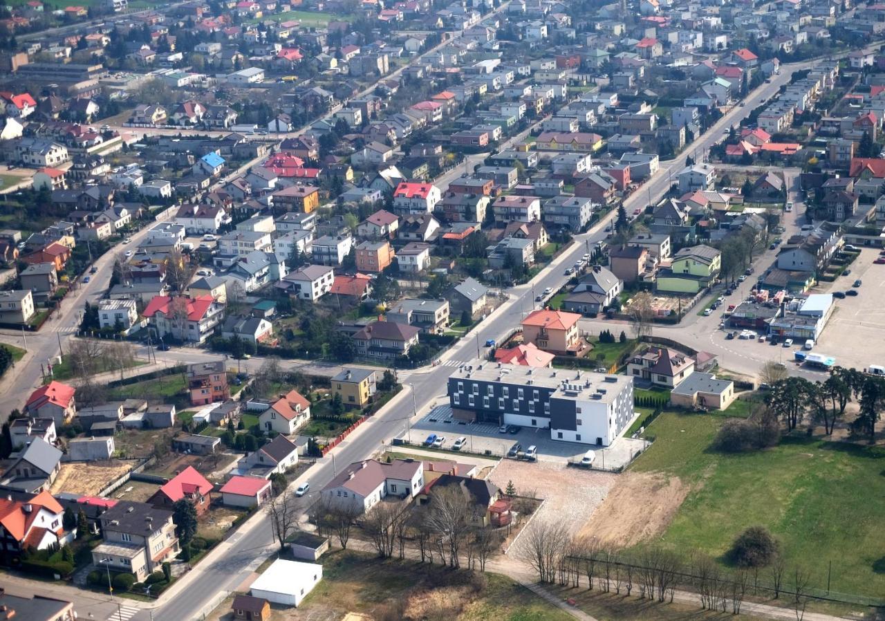 Hotel Mazurek Kolo  Bagian luar foto
