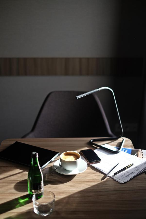 Hotel Mazurek Kolo  Bagian luar foto