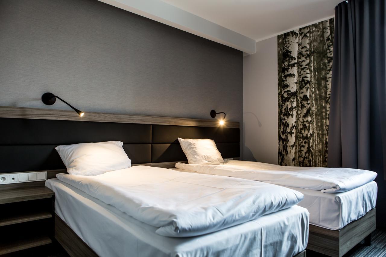 Hotel Mazurek Kolo  Bagian luar foto